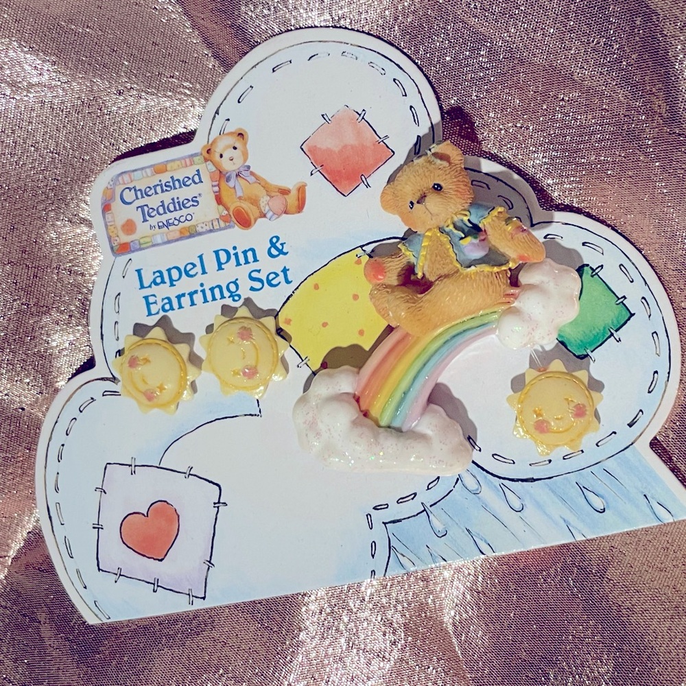 🌈 🧸 Cherished Teddies by Enesco Lapel Pin & Earrings Set -New 🌈 🧸